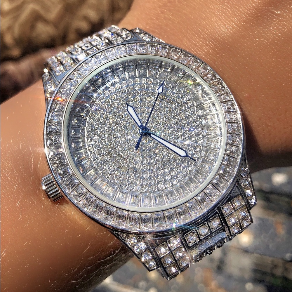 Super high quality ICED OUT watch 💎💎💎